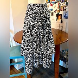 Thalia Sodi Ruffle Skirt Size Large